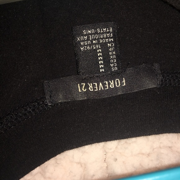 Sleeveless black and gold top forever21 - Picture 2 of 3